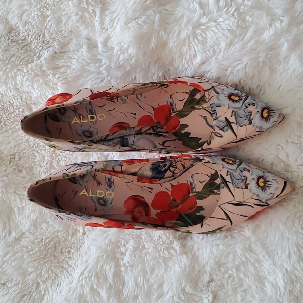 COPY - Aldo Floral Stiletto Heels 6, EUC